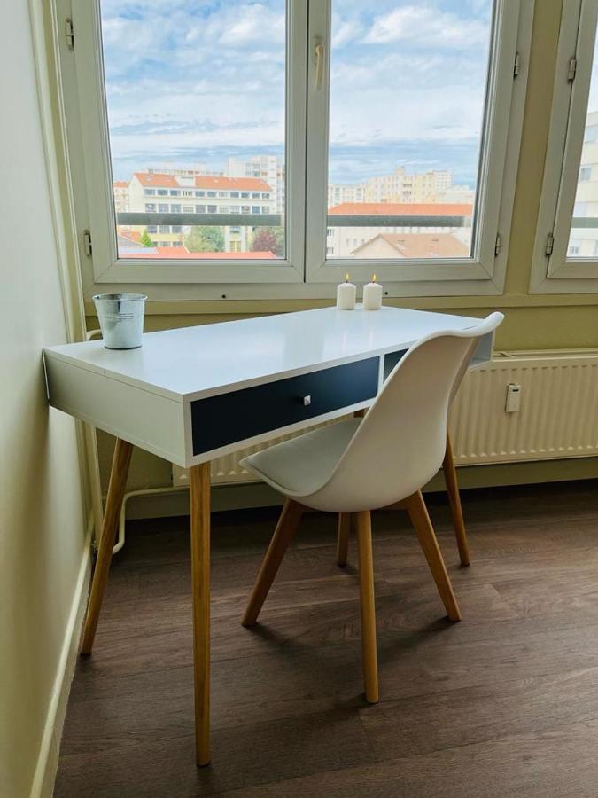 Espace 500 - Cosy, Wifi & Vue Sur La Ville Σαιντ-Ετιέν Εξωτερικό φωτογραφία